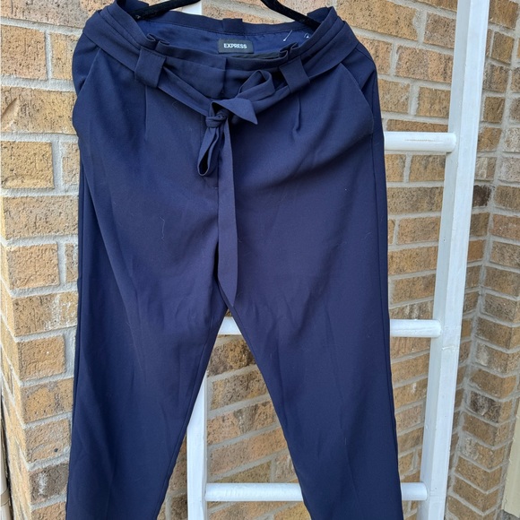 Express Paperbag Ankle Pants 8 - Picture 6 of 6